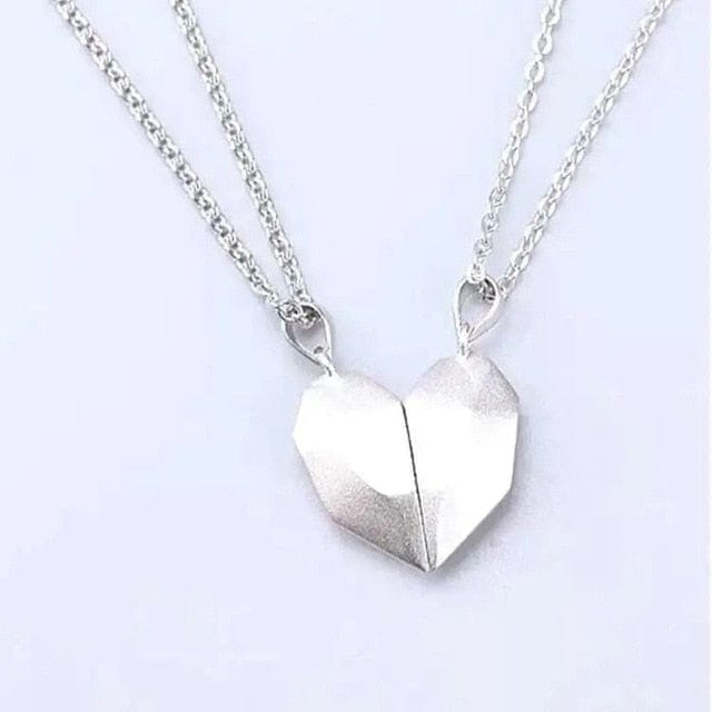 Magnetic Heart-Shaped Necklace | Daughter/Mom, Granddaughter/Grandma, Wife/Husband, Soulmate/Soulmate