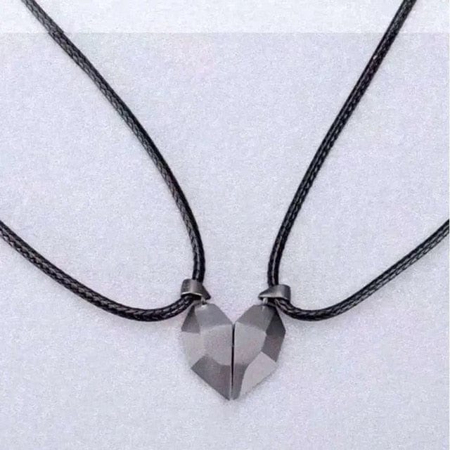 Magnetic Heart-Shaped Necklace | Daughter/Mom, Granddaughter/Grandma, Wife/Husband, Soulmate/Soulmate