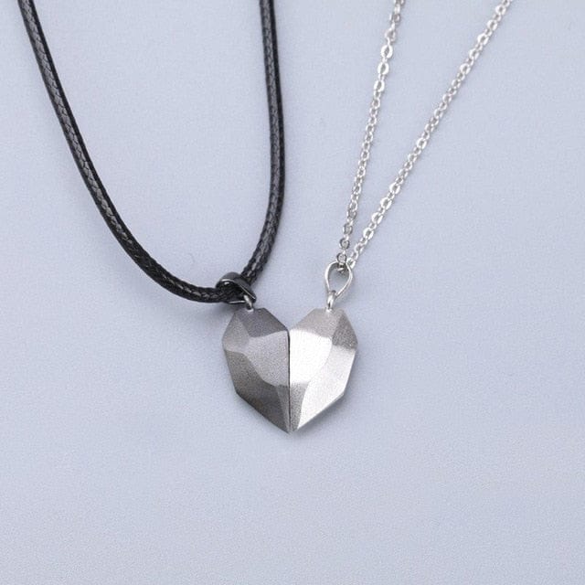 Magnetic Heart-Shaped Necklace | Daughter/Mom, Granddaughter/Grandma, Wife/Husband, Soulmate/Soulmate